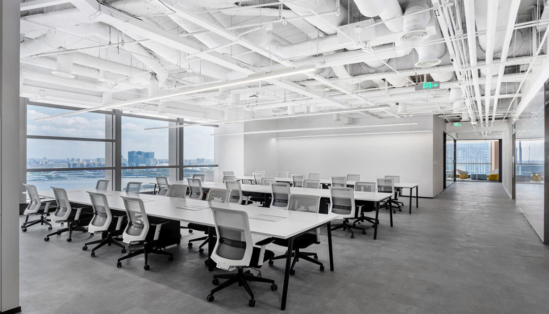 办公室装修设计的灵活性与适应性