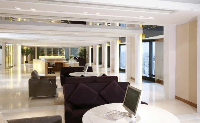 办公室装修：巧妙设计会客厅家具的诀窍