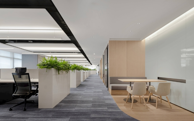 办公室装修设计选择是否需要屏风