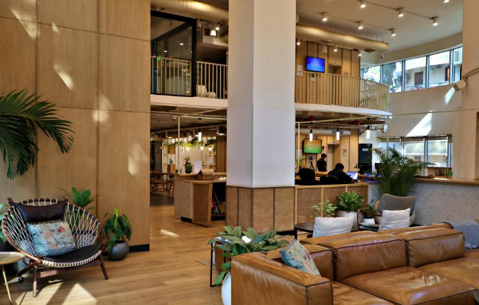 上海办公室装修如何合理规划照明分区