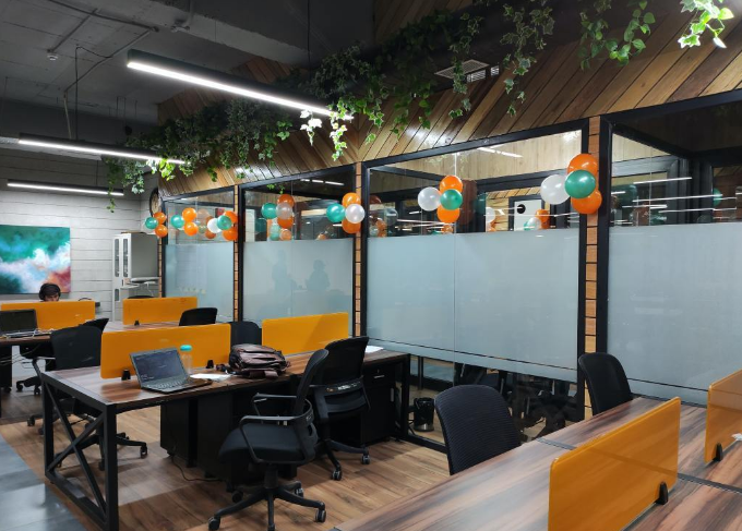 上海办公室装修选择橙色是否好看