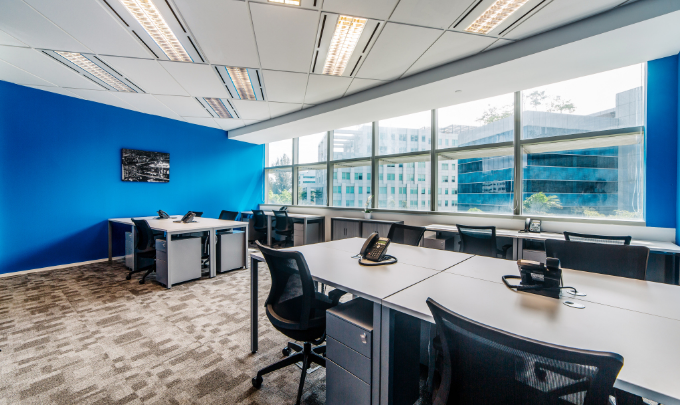 蓝色在上海写字楼装修设计中是否好看