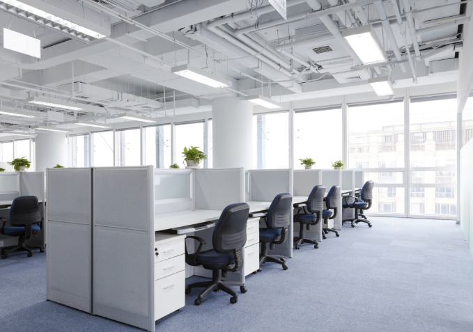 白配蓝在上海办公室装修设计中的效果