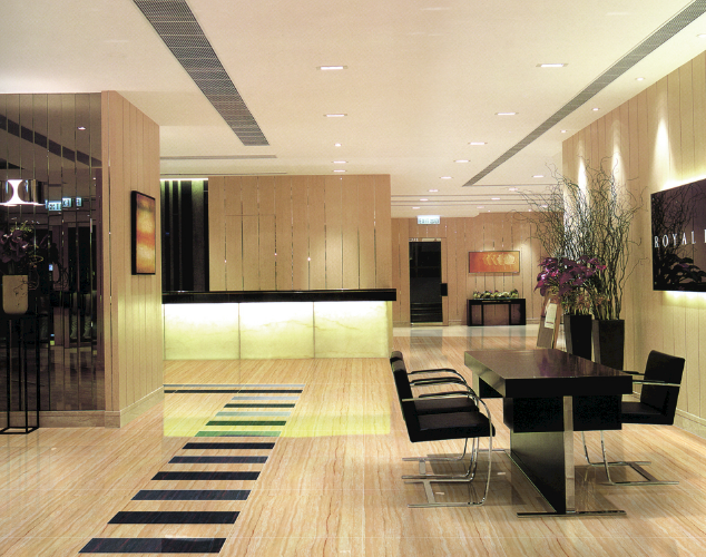 上海办公室装修设计中方形顶灯的应用策略