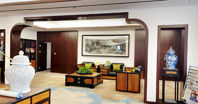 多头艺术灯在上海办公室装修设计中的重要作用