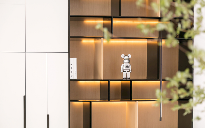 上海办公室装修设计，如何挑选照明灯饰让工作更高效？